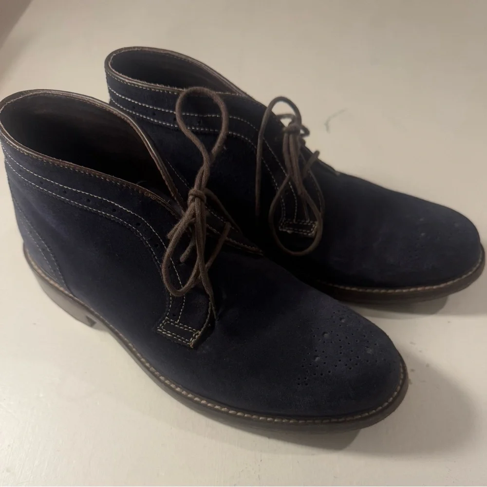 JOHNSTON & MURPHY Navy Chukka Ankle Boots Sz. 8.5M Suede Brogue Mens Lace-Up